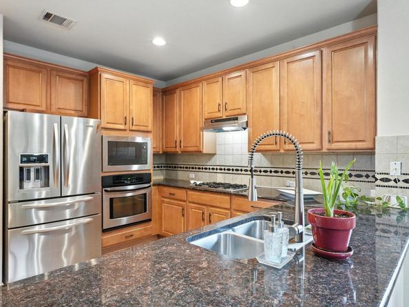 1802 Misty Ridge DR, Leander TX 78641