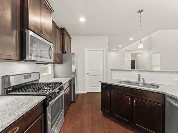 7709 Menchaca RD 5, Austin TX 78745