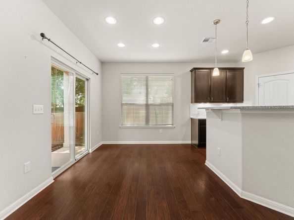 7709 Menchaca RD 5, Austin TX 78745