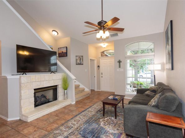 2952 Cohoba Dr, Austin TX 78748