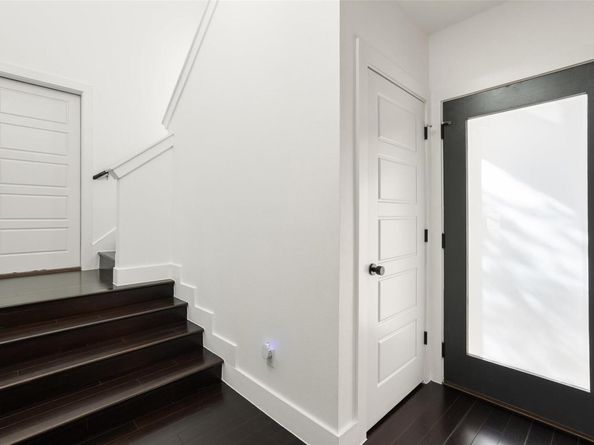 1303 Azie Morton RD 6, Austin TX 78704