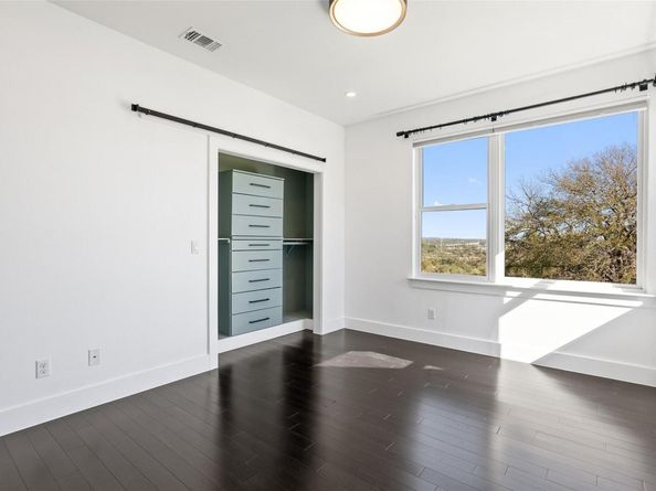 1303 Azie Morton RD 6, Austin TX 78704