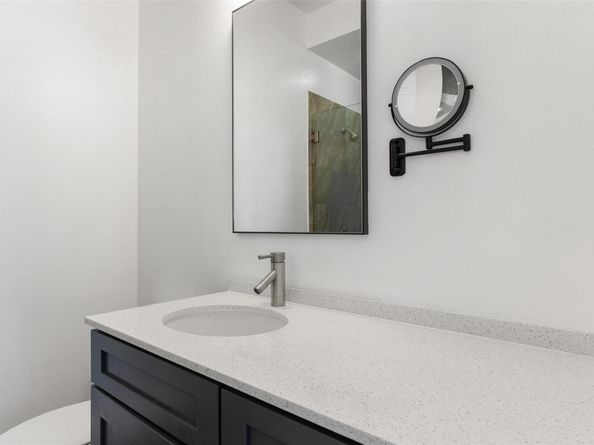 1303 Azie Morton RD 6, Austin TX 78704