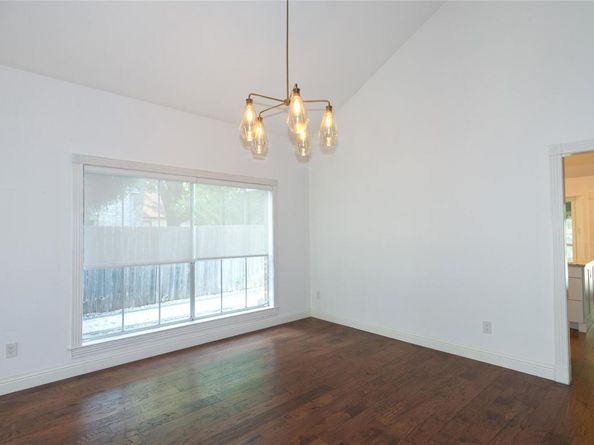 1008 Oakwood BLVD, Round Rock TX 78681