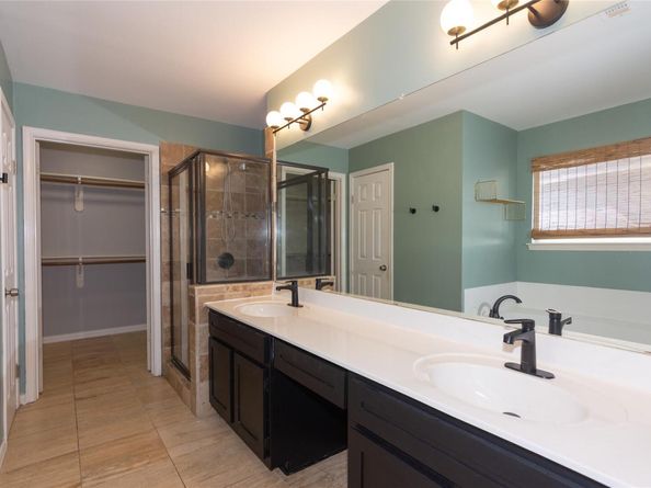 1008 Oakwood BLVD, Round Rock TX 78681