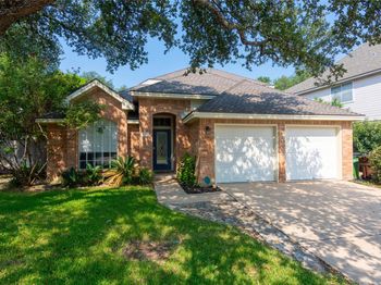 1008 Oakwood BLVD
