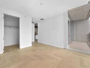313 W 17th ST 2402, Austin TX 78701