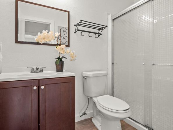 5616 Emerald Forest DR 101, Austin TX 78745