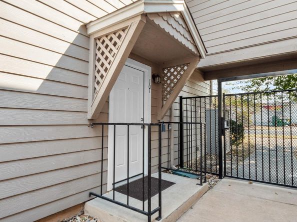 5616 Emerald Forest DR 101, Austin TX 78745