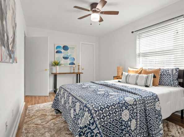 5616 Emerald Forest DR 101, Austin TX 78745