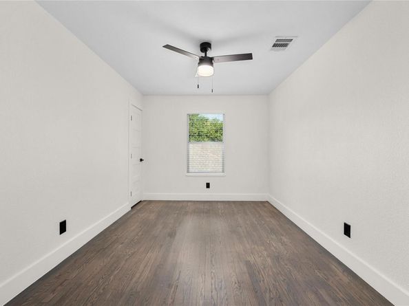 2307 N Shields DR, Austin TX 78727