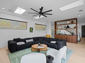 30 Chalmers Ave, Austin TX 78702