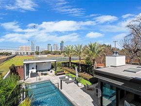 30 Chalmers Ave, Austin TX 78702