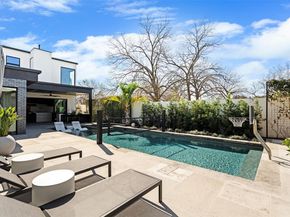 30 Chalmers Ave, Austin TX 78702