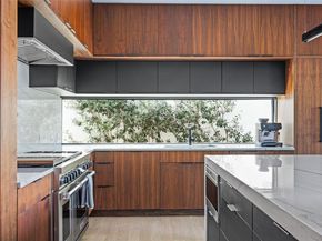 30 Chalmers Ave, Austin TX 78702