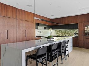 30 Chalmers Ave, Austin TX 78702