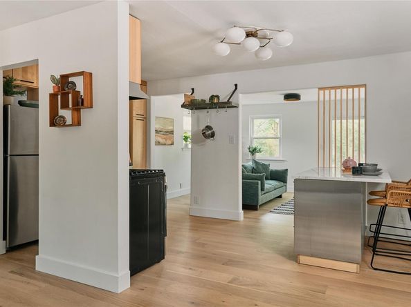 6806 Syracuse CV, Austin TX 78723