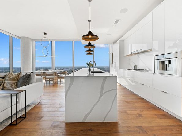 44 East Ave 4603, Austin TX 78701