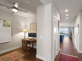 2725 Dulce LN 233, Austin TX 78704