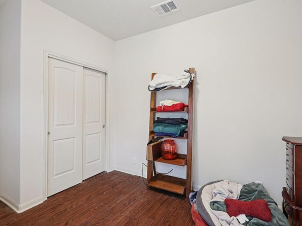 1621 Big Thicket DR, Cedar Park TX 78613