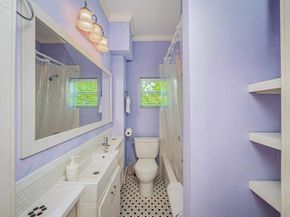 1159 Navasota ST, Austin TX 78702