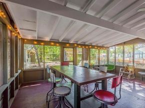1159 Navasota ST, Austin TX 78702