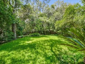 200 Ashworth DR, Austin TX 78746