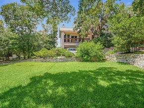 200 Ashworth DR, Austin TX 78746