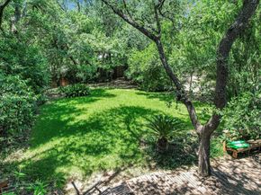 200 Ashworth DR, Austin TX 78746