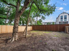 7709 Menchaca RD 14, Austin TX 78745
