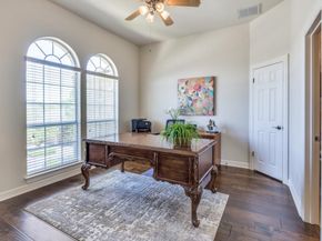 402 Palos Verdes DR, Lakeway TX 78734