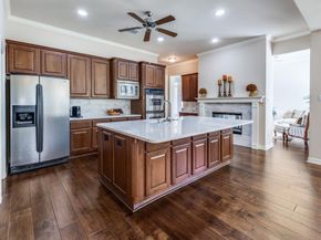 402 Palos Verdes DR, Lakeway TX 78734