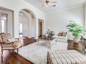 402 Palos Verdes DR, Lakeway TX 78734