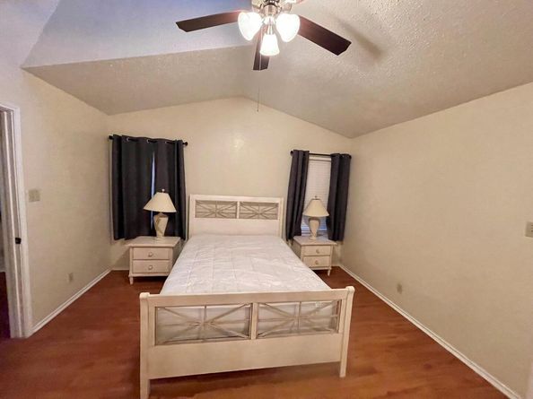 10003 Parliament House RD, Austin TX 78729