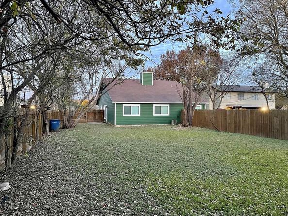 10003 Parliament House RD, Austin TX 78729