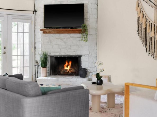 2320 Montclaire ST, Austin TX 78704