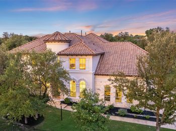 804 Rough Hollow DR