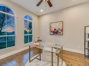 804 Rough Hollow DR, Lakeway TX 78734
