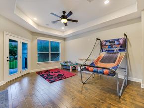 804 Rough Hollow DR, Lakeway TX 78734