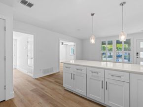6414 Kenilworth DR, Austin TX 78723