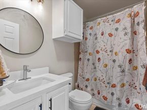 7705 Debbie DR, Volente TX 78641