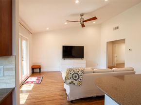 505 Chihuahua TRL, Austin TX 78745