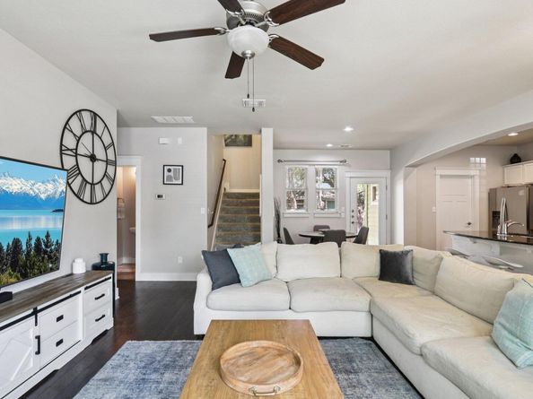 13604 Avery Trestle LN 17, Austin TX 78717