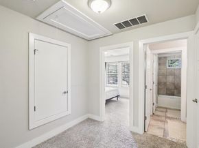 13604 Avery Trestle LN 17, Austin TX 78717