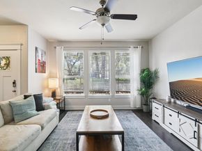 13604 Avery Trestle LN 17, Austin TX 78717