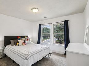 13604 Avery Trestle LN 17, Austin TX 78717