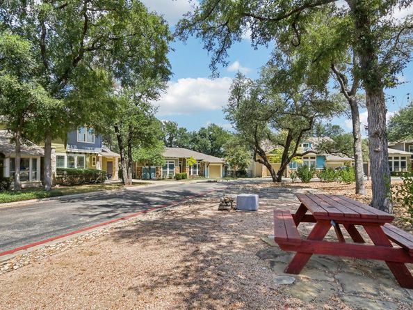 13604 Avery Trestle LN 17, Austin TX 78717