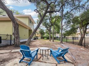 13604 Avery Trestle LN 17, Austin TX 78717