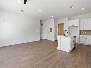 1811 Webberville RD 1305, Austin TX 78721