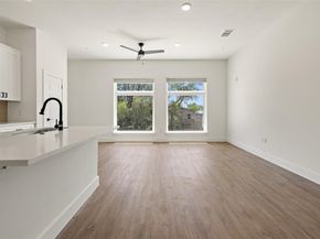 1811 Webberville RD 1305, Austin TX 78721